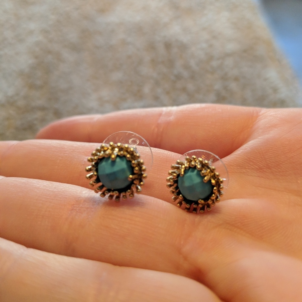 Kendra Scot turquoise stud earring
